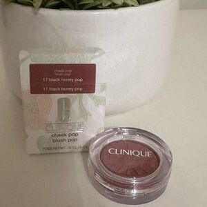 Clinique Cheek Pop Blush in Rich Brown